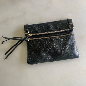 NWOT Italian Genuine Leather Stamped Crossbody/Clutch Purse